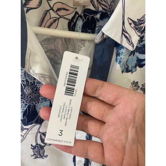 NWT Chico's Women's Long Sleeve Button Front Blouse - 3 (Large) - Picture 3 of 13